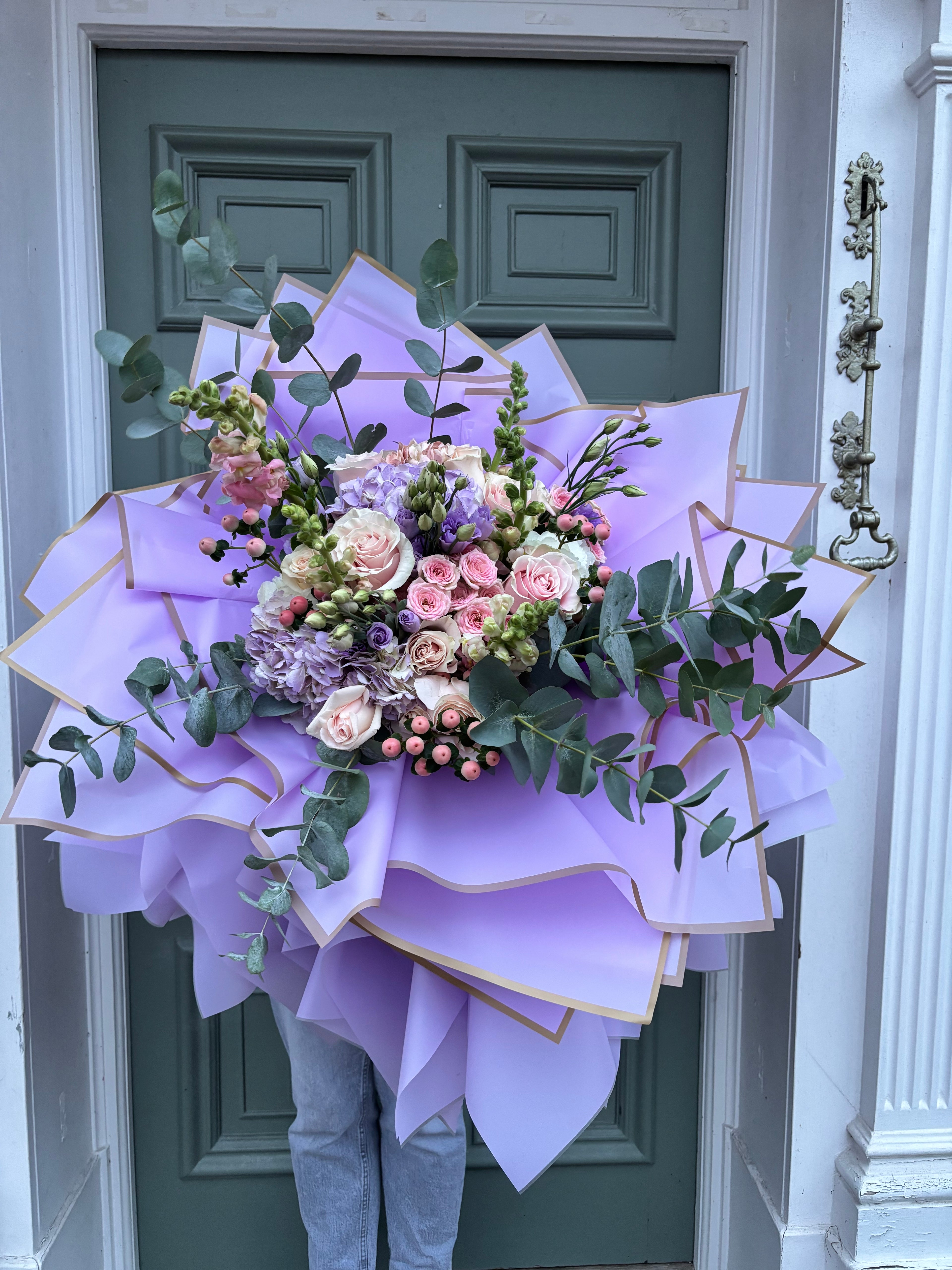 The Lilé-Mae Bouquet