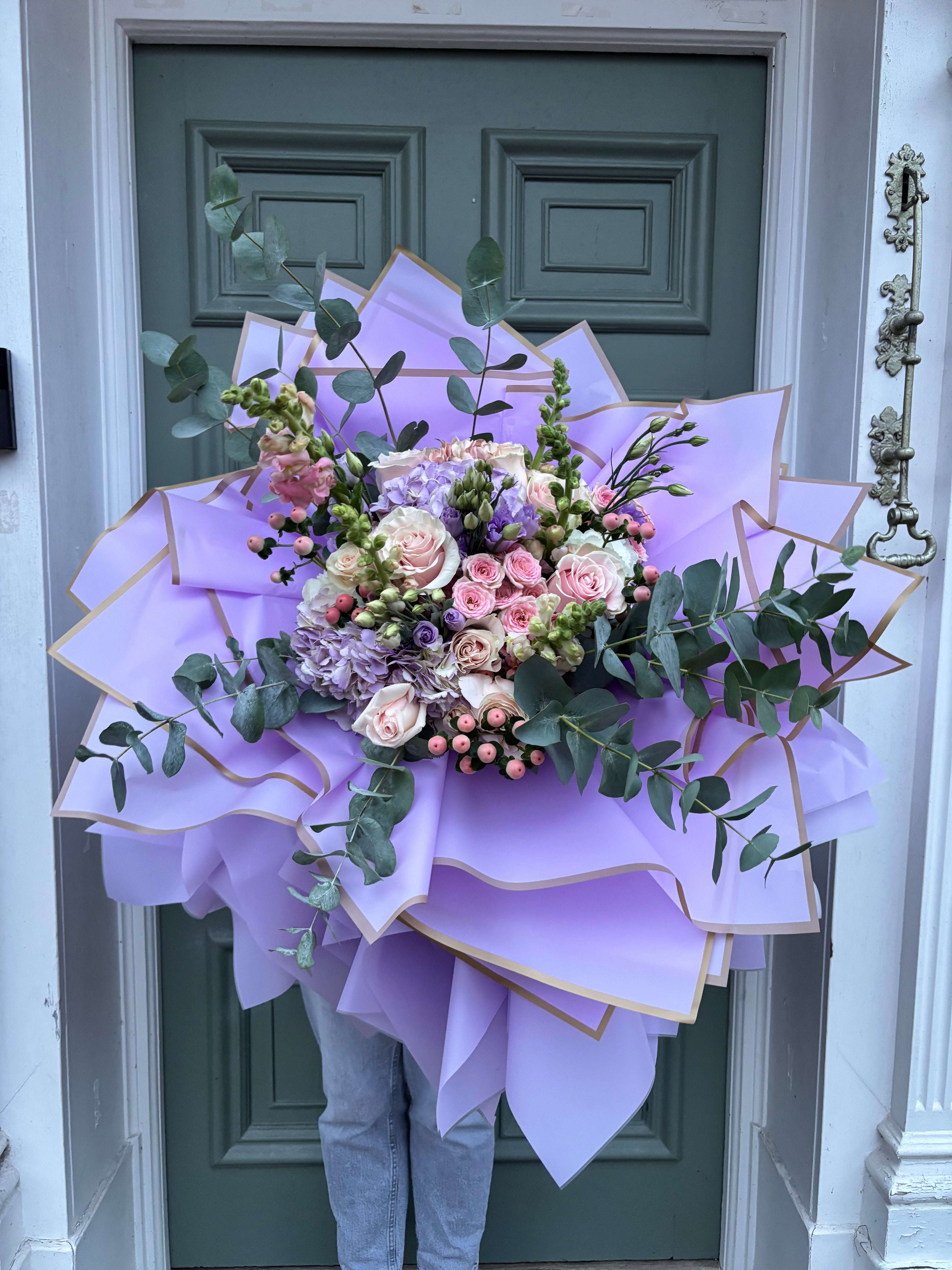 The Lilé-Mae Bouquet